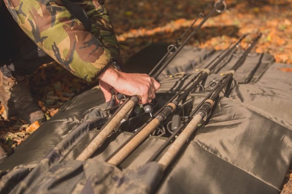 Under Cover Camo 13FT 4 Rod Holdall – Bild 3